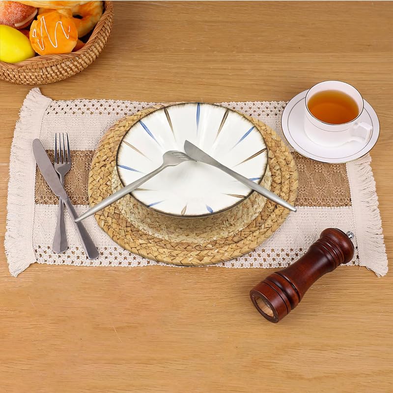 Woven Placemats Set of 6, 11.8 Inch Round Table Mats, Farmhouse Boho Placemats for Rustic Home Decor, Braided Natural Corn Husk & Water Hyacinth, Stylish for Dining, Parties
